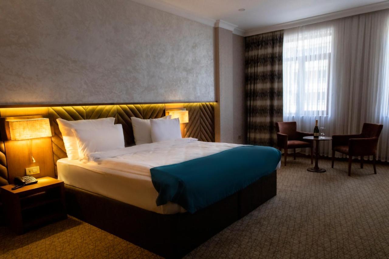 Madison Hotel Baku Eksteriør bilde