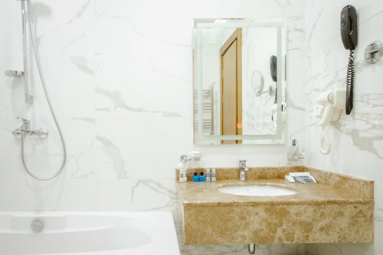 Madison Hotel Baku Eksteriør bilde