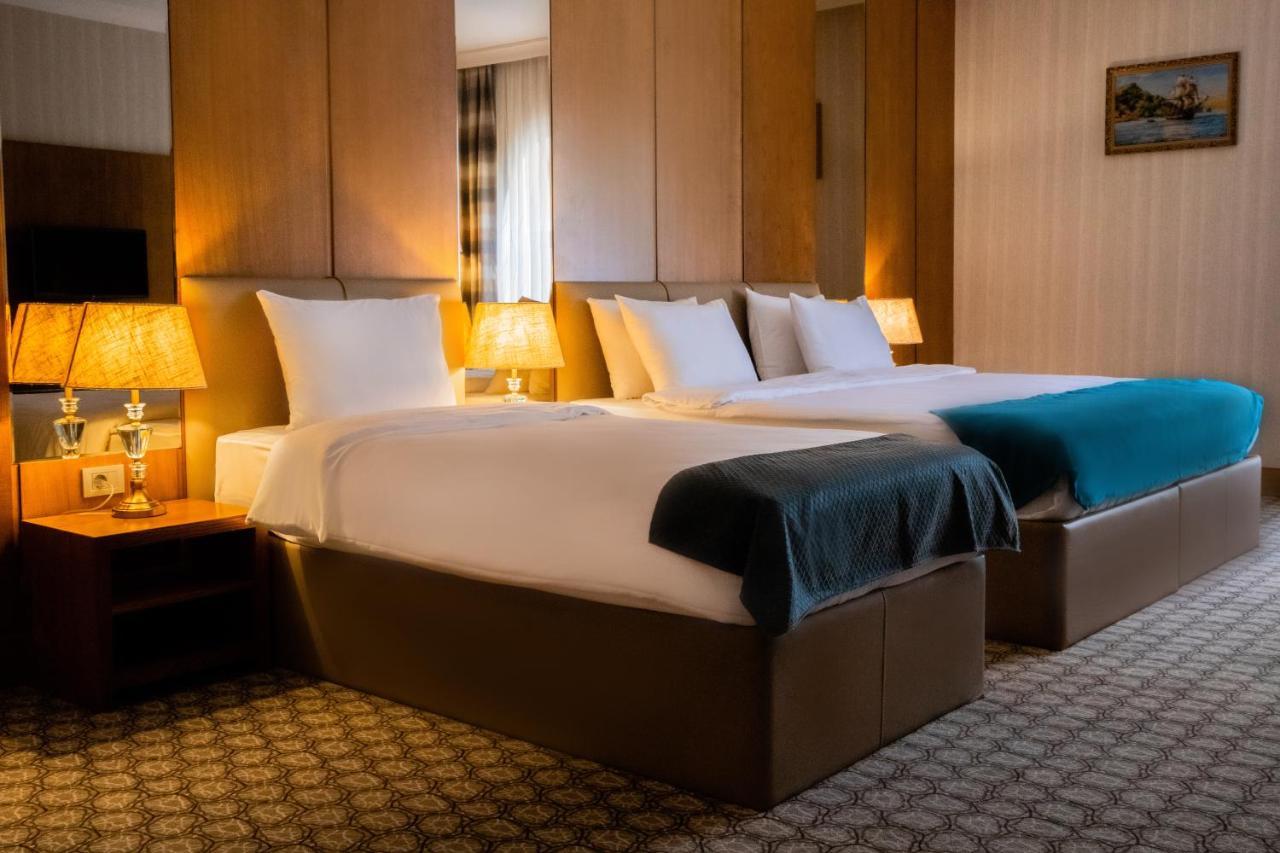 Madison Hotel Baku Eksteriør bilde