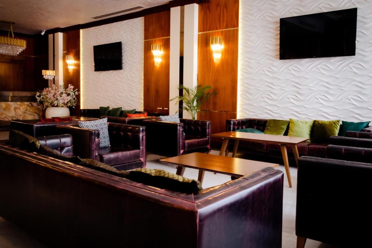 Madison Hotel Baku Eksteriør bilde