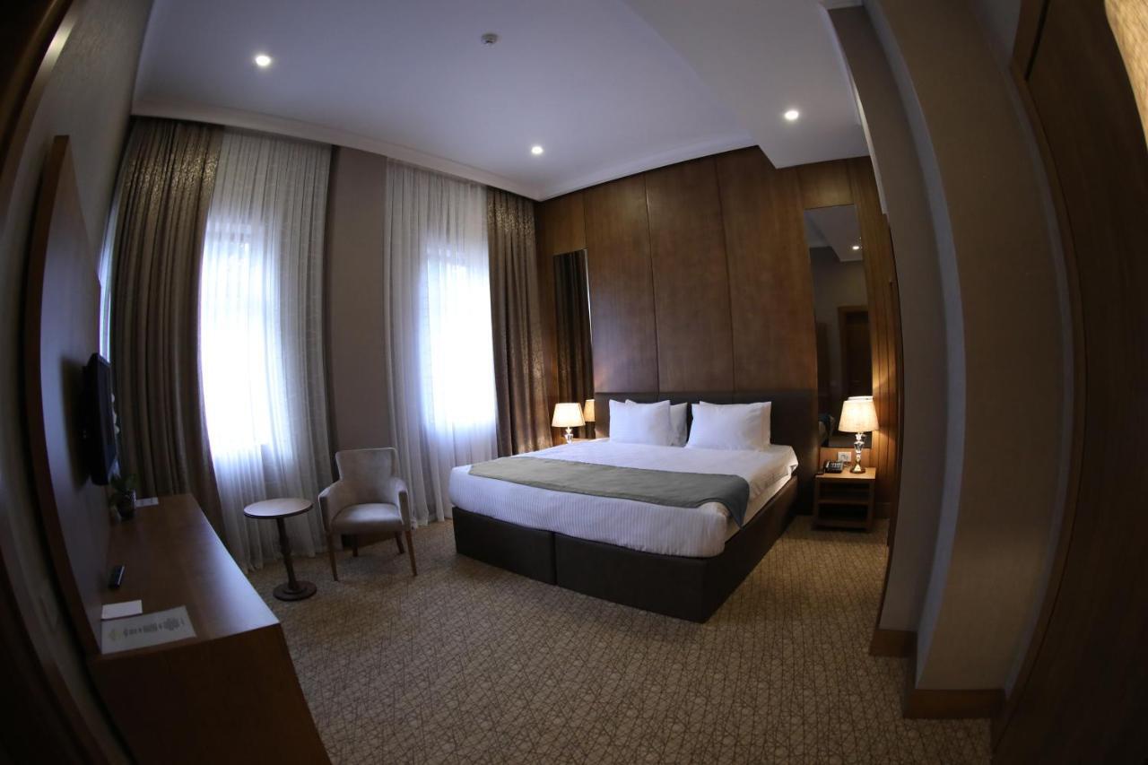 Madison Hotel Baku Eksteriør bilde