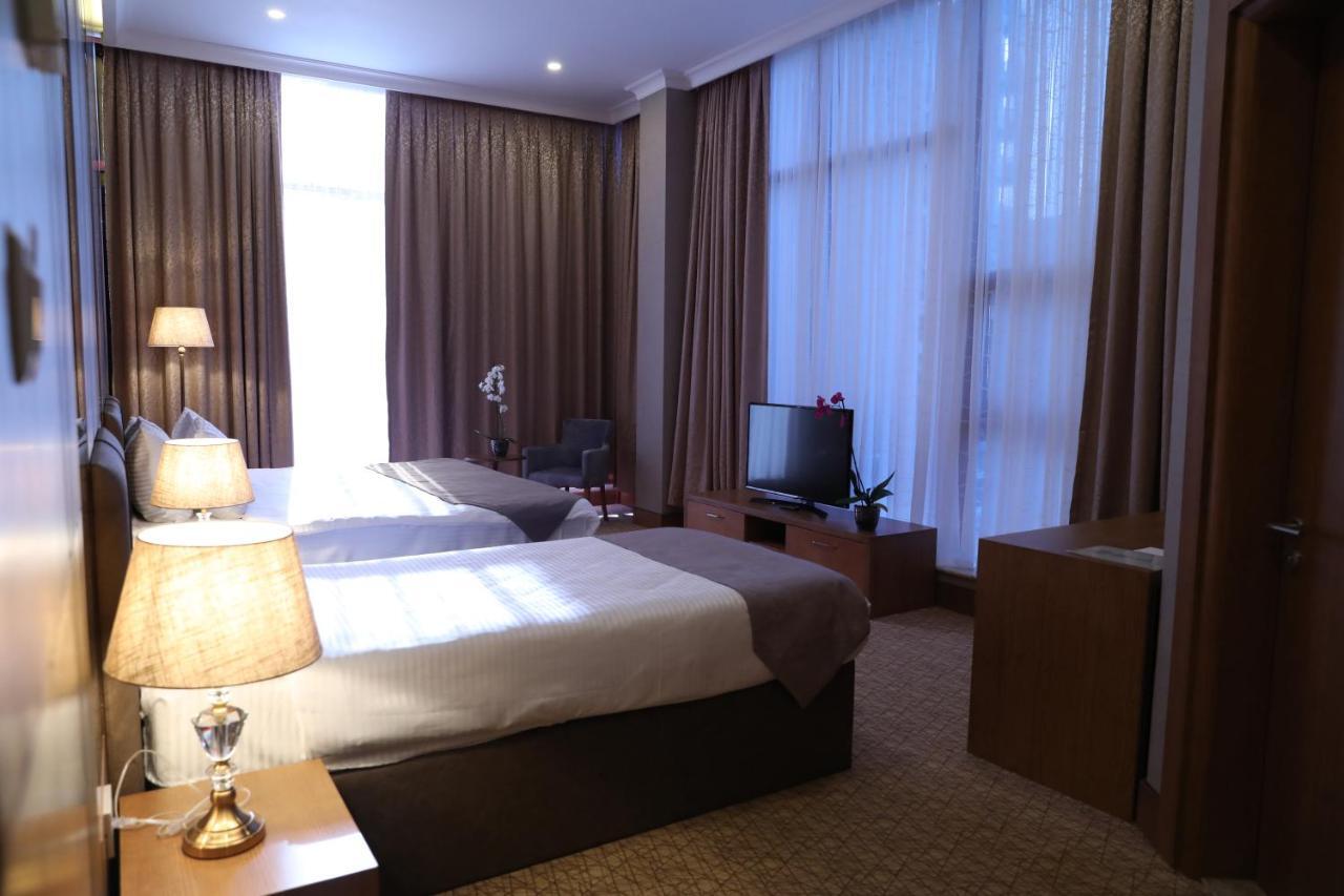 Madison Hotel Baku Eksteriør bilde