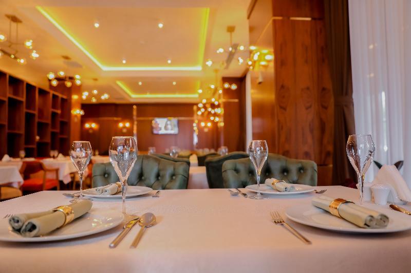 Madison Hotel Baku Eksteriør bilde